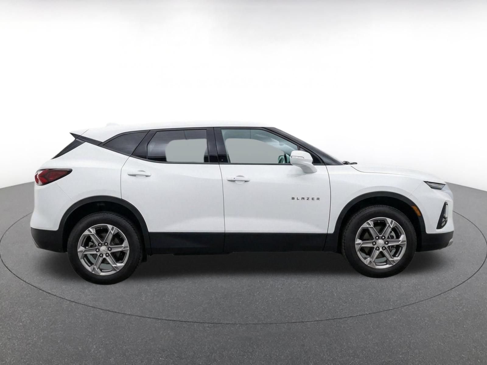 Thumbnail: 2025 Chevrolet Blazer - 10
