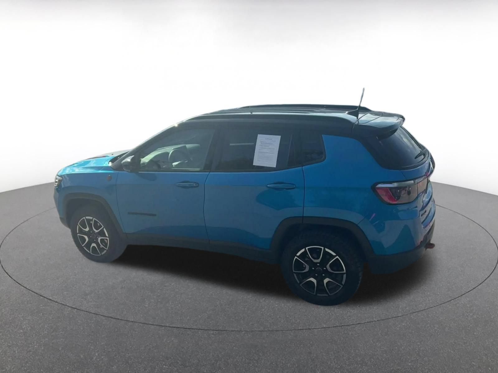 Thumbnail: 2025 Jeep Compass - 9