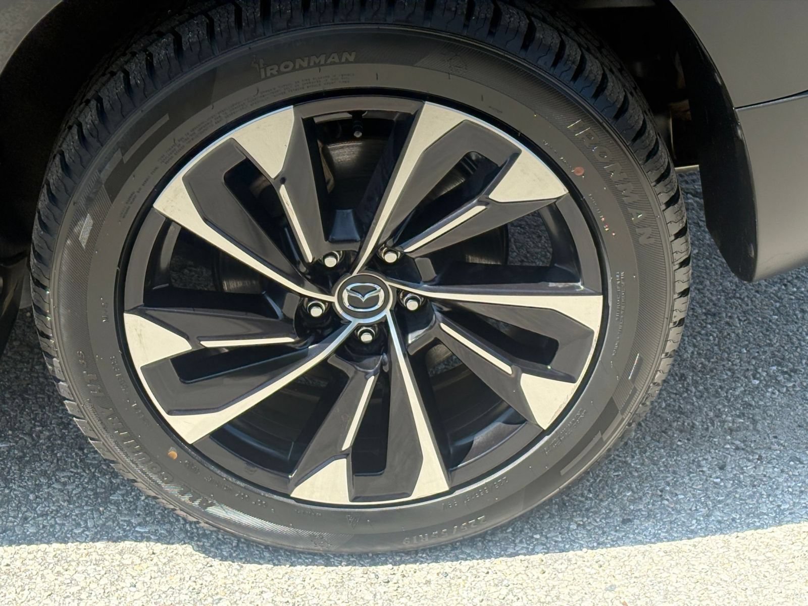 Thumbnail: 2025 Mazda CX-50 - 27