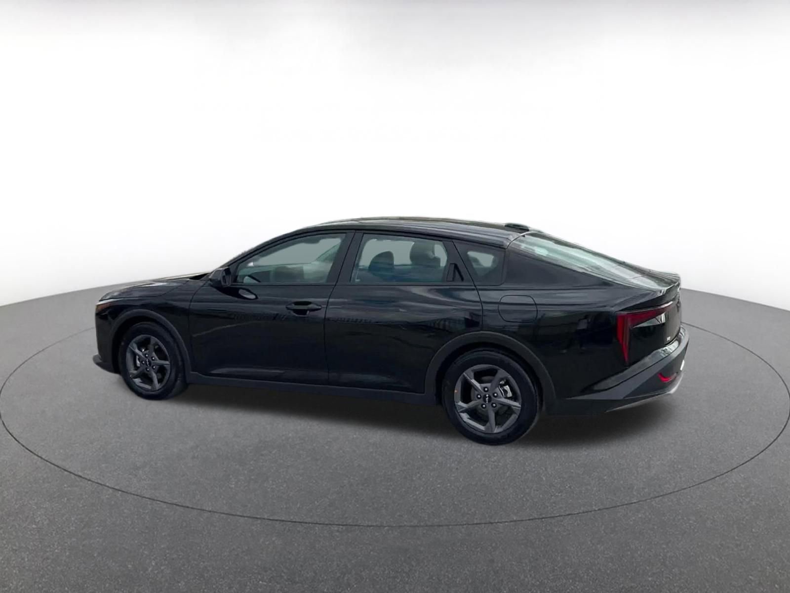 Thumbnail: 2025 Kia K4 - 10