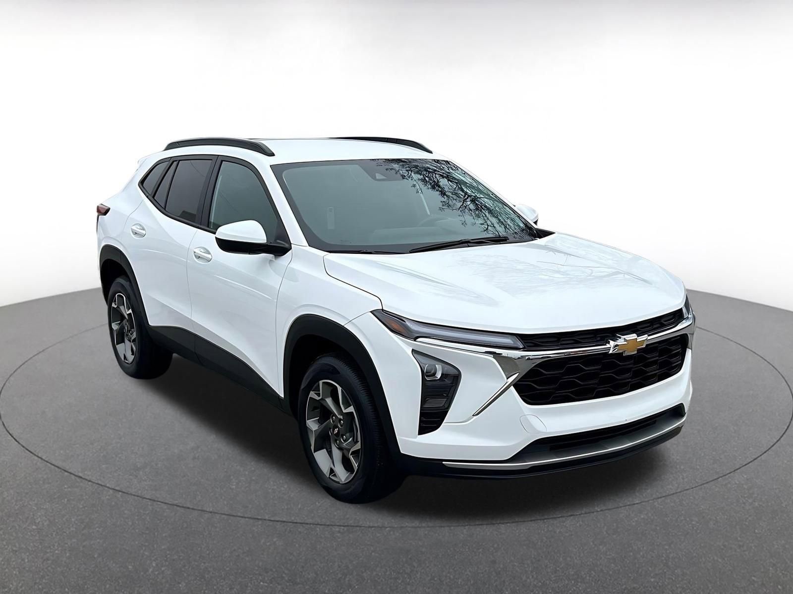 Thumbnail: 2025 Chevrolet Trax - 1