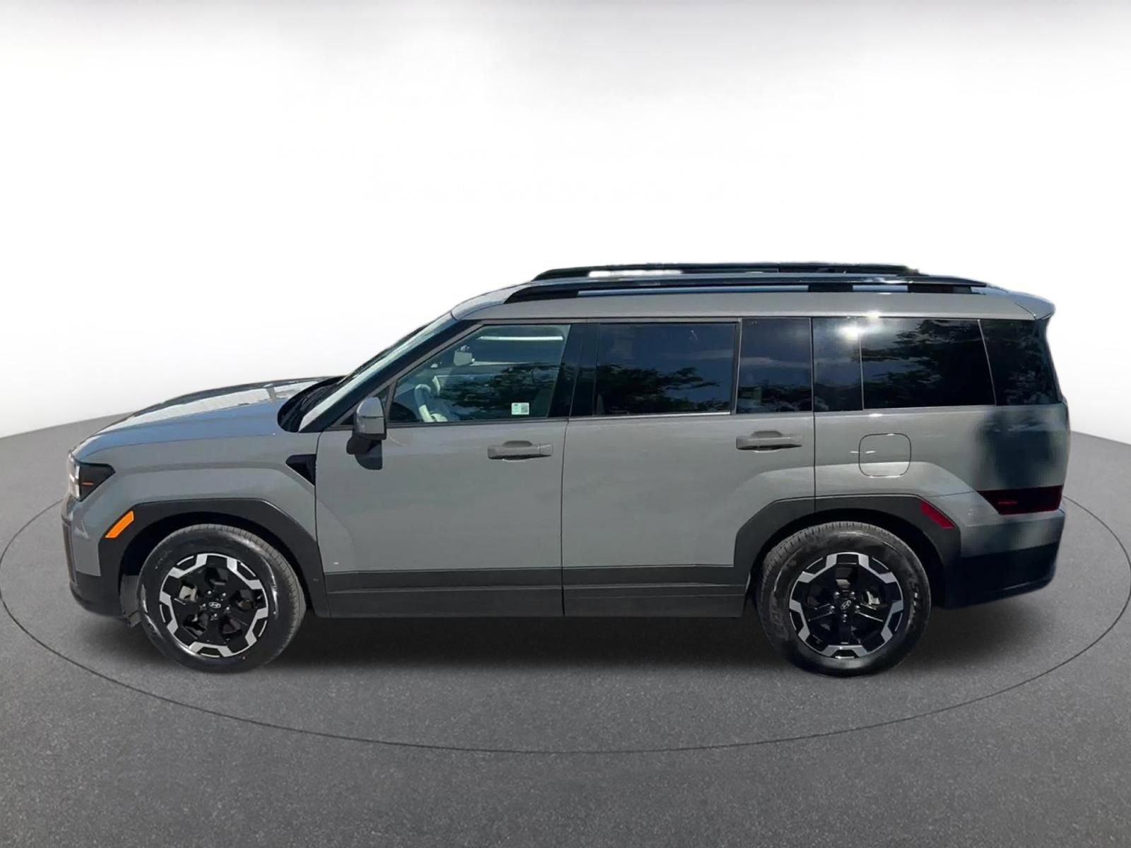 Thumbnail: 2024 Hyundai Santa Fe - 9