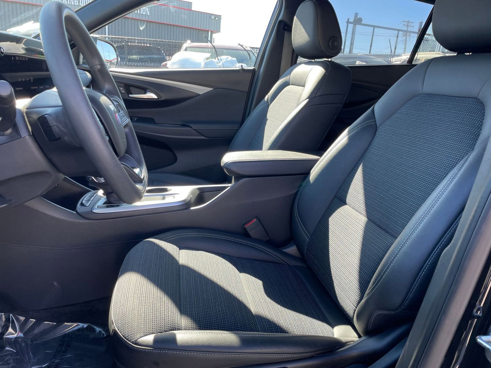 Thumbnail: 2025 Buick Envista - 24