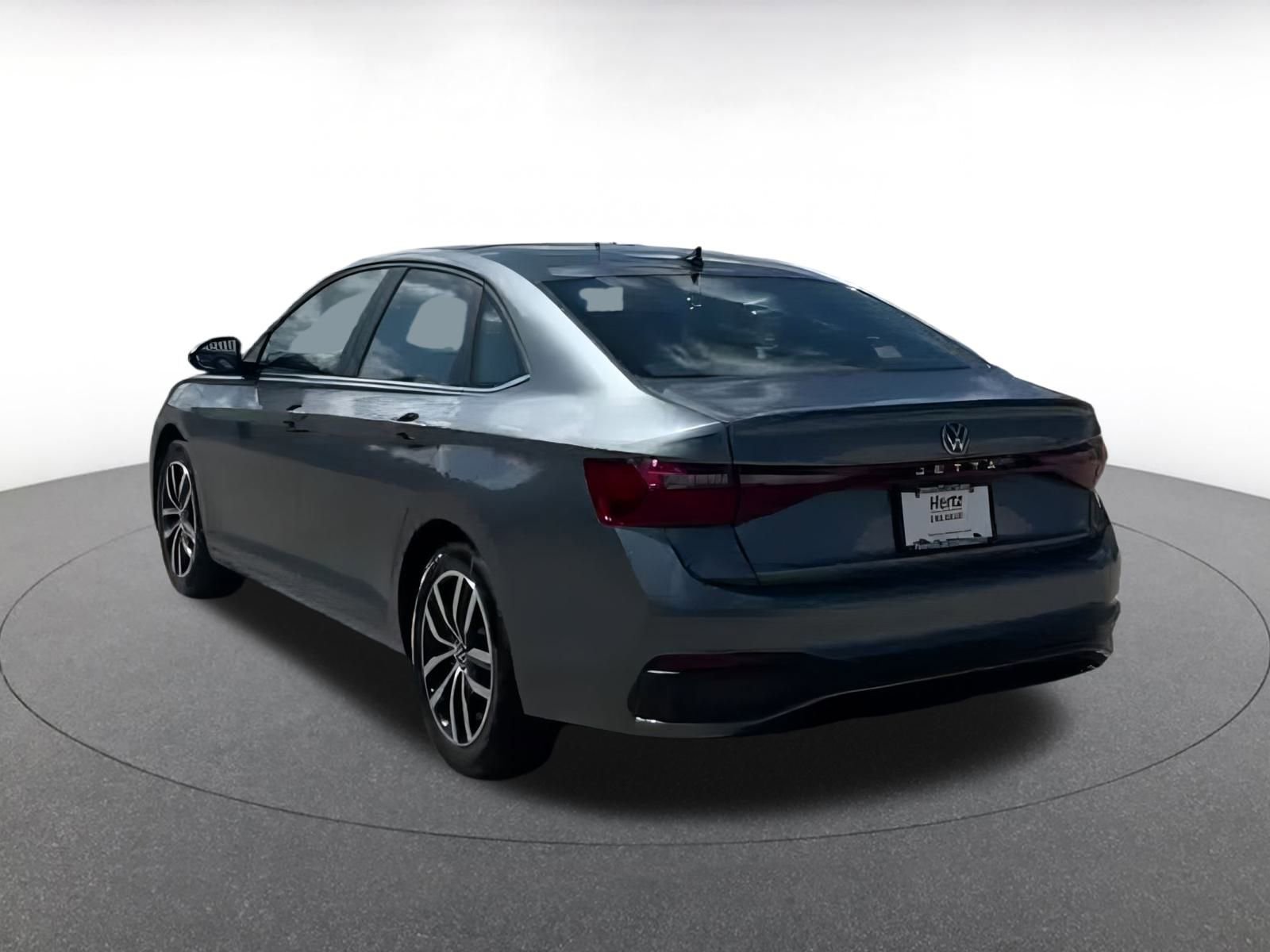 Thumbnail: 2025 Volkswagen Jetta - 11