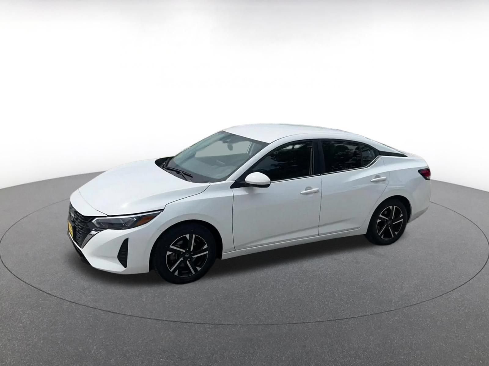 Thumbnail: 2025 Nissan Sentra - 8