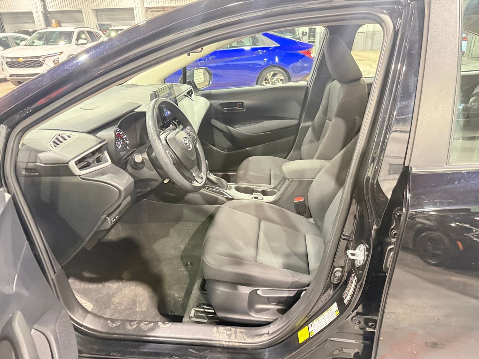 Thumbnail: 2025 Toyota Corolla - 27