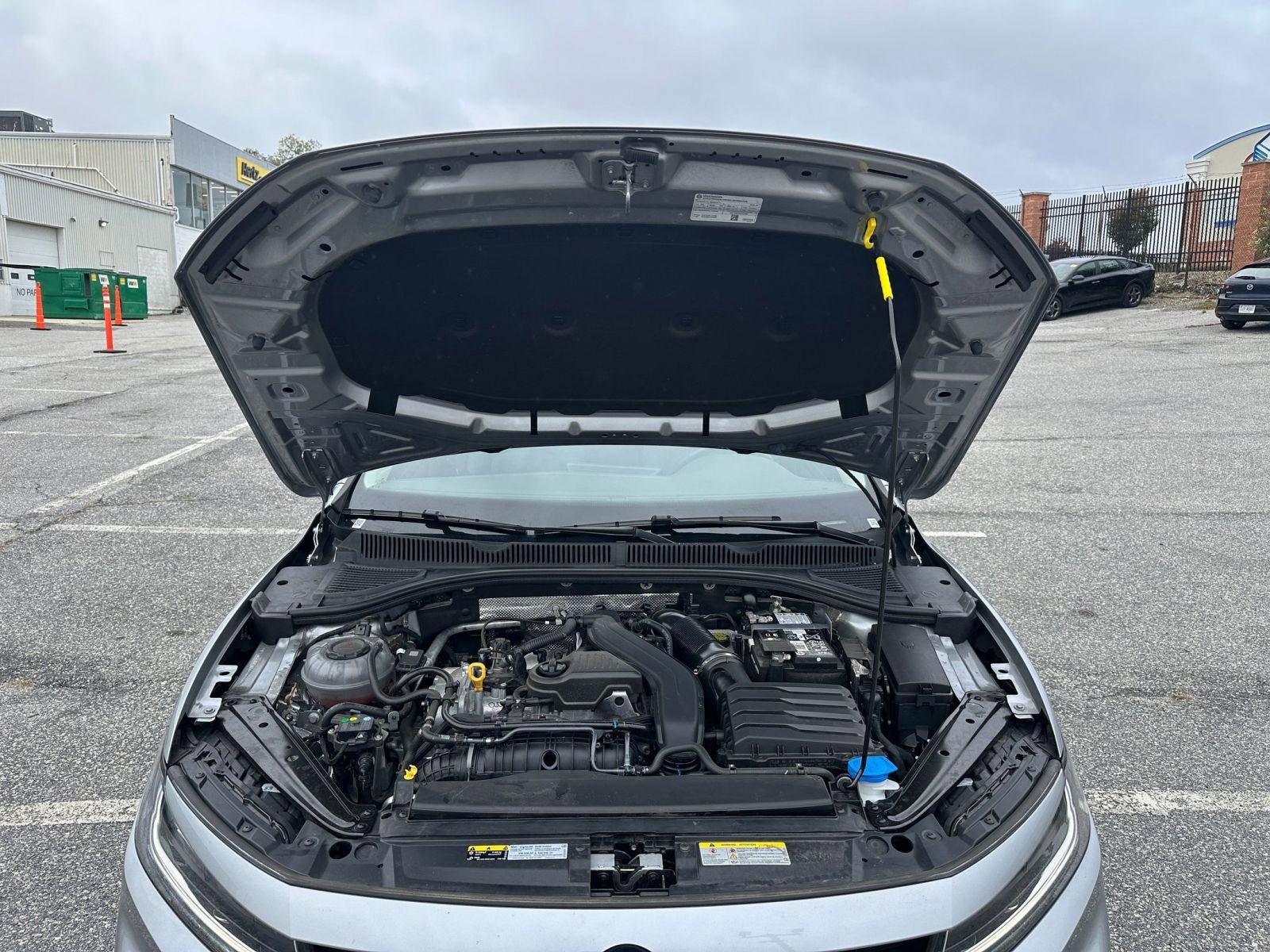 Thumbnail: 2025 Volkswagen Jetta - 31