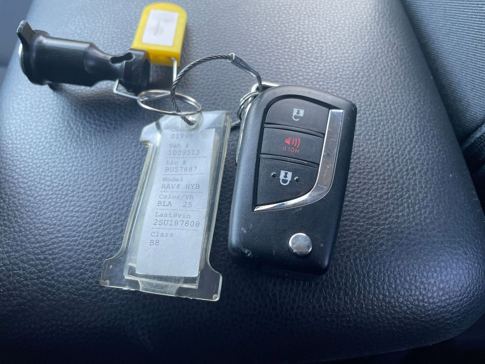 Thumbnail: 2025 Toyota RAV4 - 22