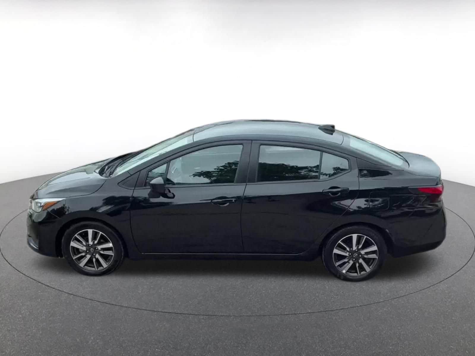 Thumbnail: 2025 Nissan Versa - 9