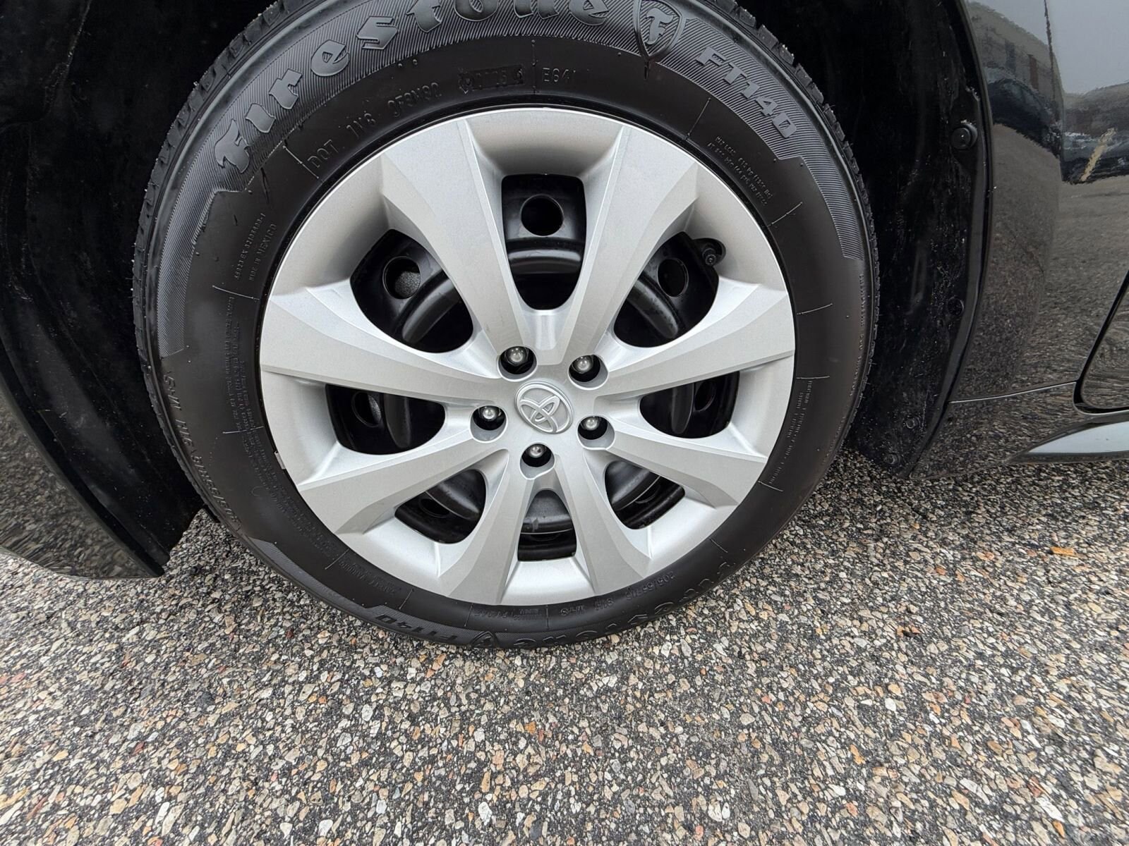 Thumbnail: 2025 Toyota Corolla - 29