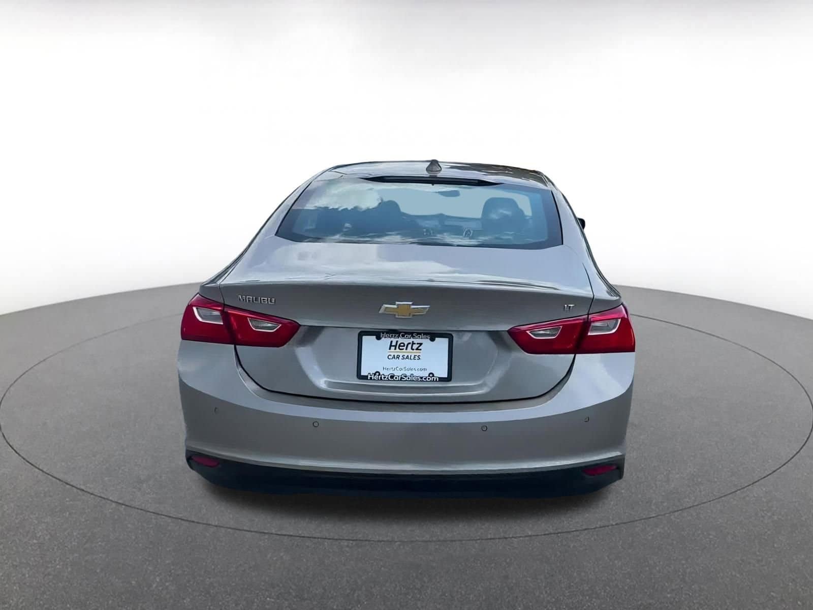 Thumbnail: 2024 Chevrolet Malibu - 12