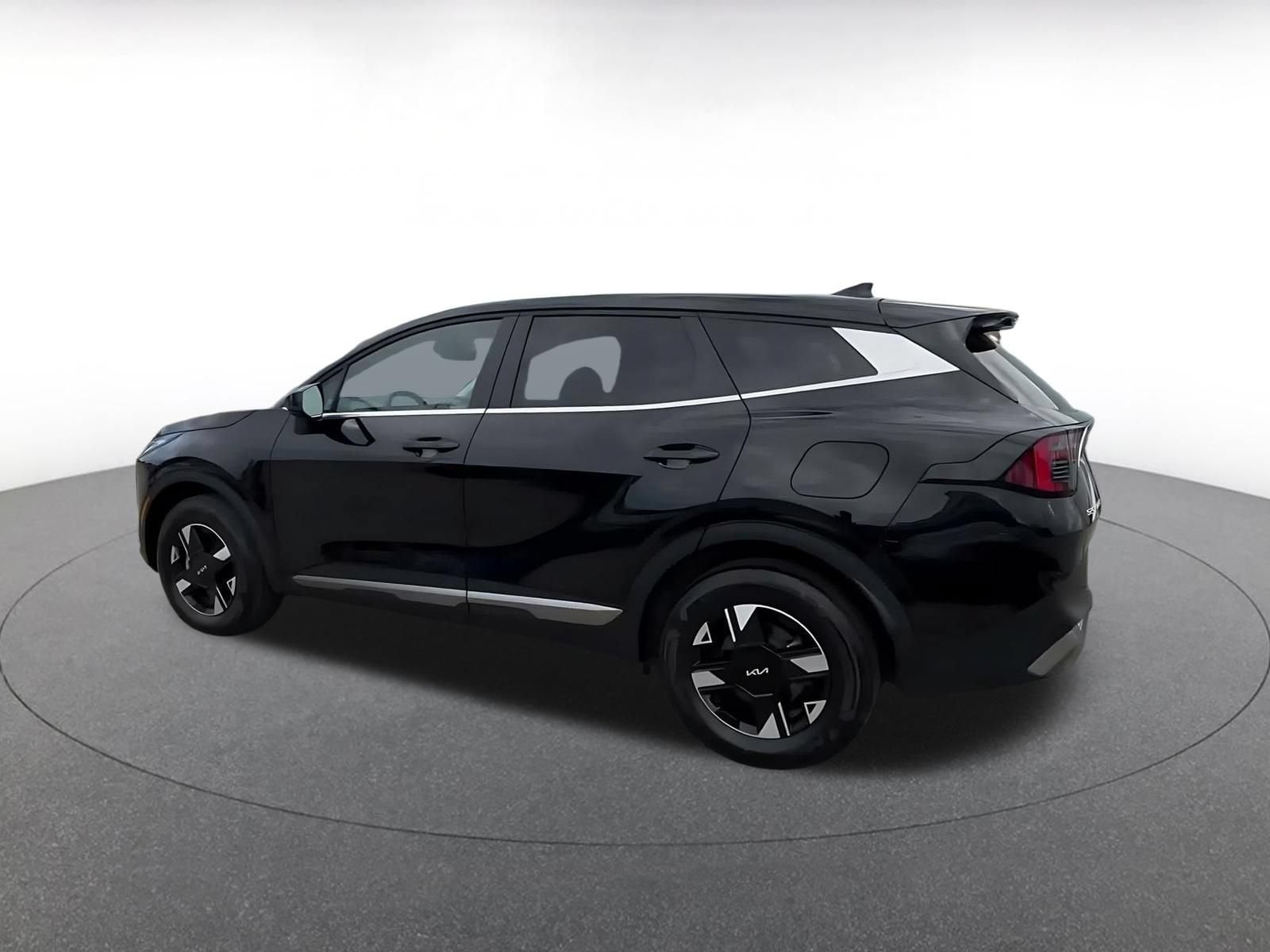 Thumbnail: 2026 Kia Sportage - 9