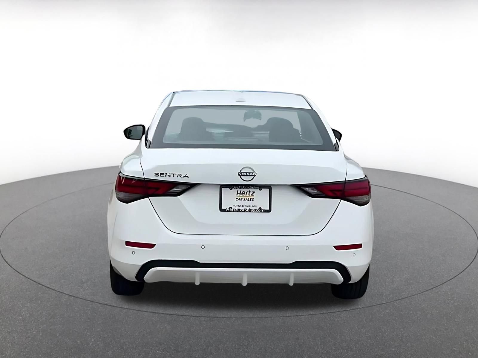 Thumbnail: 2025 Nissan Sentra - 10