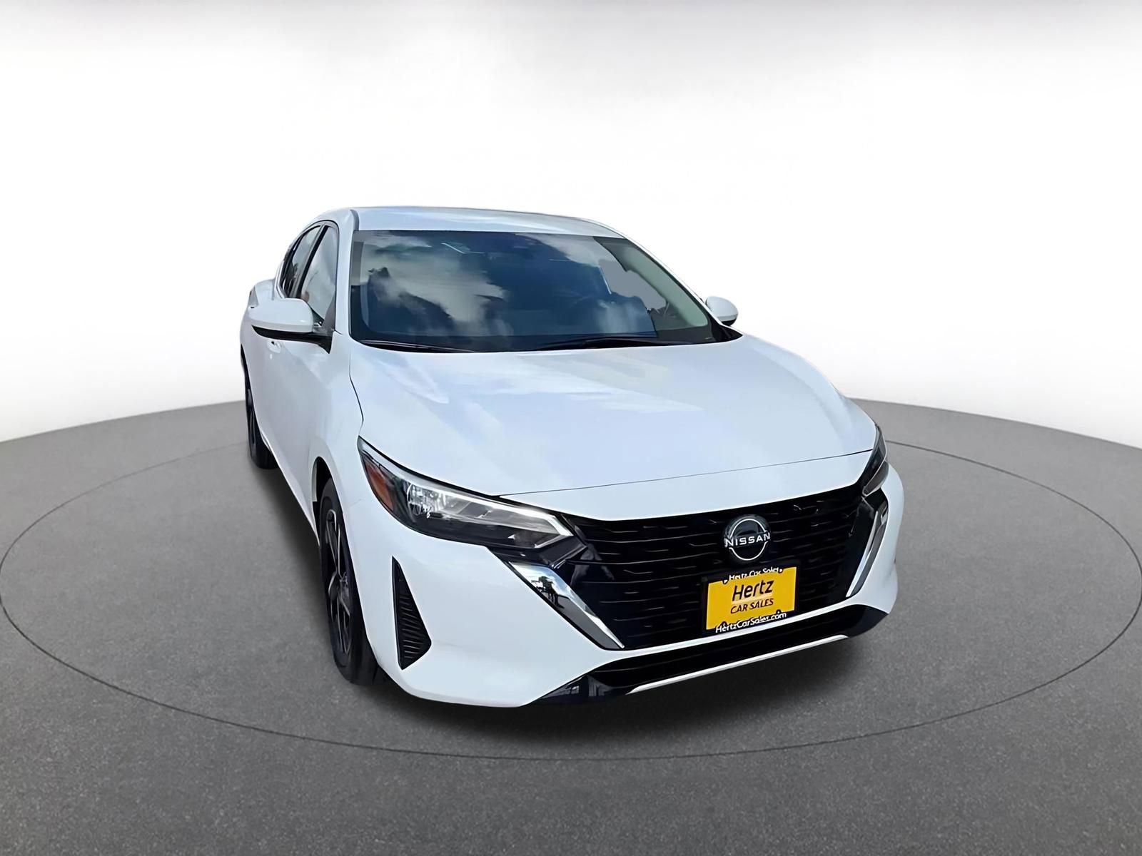 Thumbnail: 2025 Nissan Sentra - 3