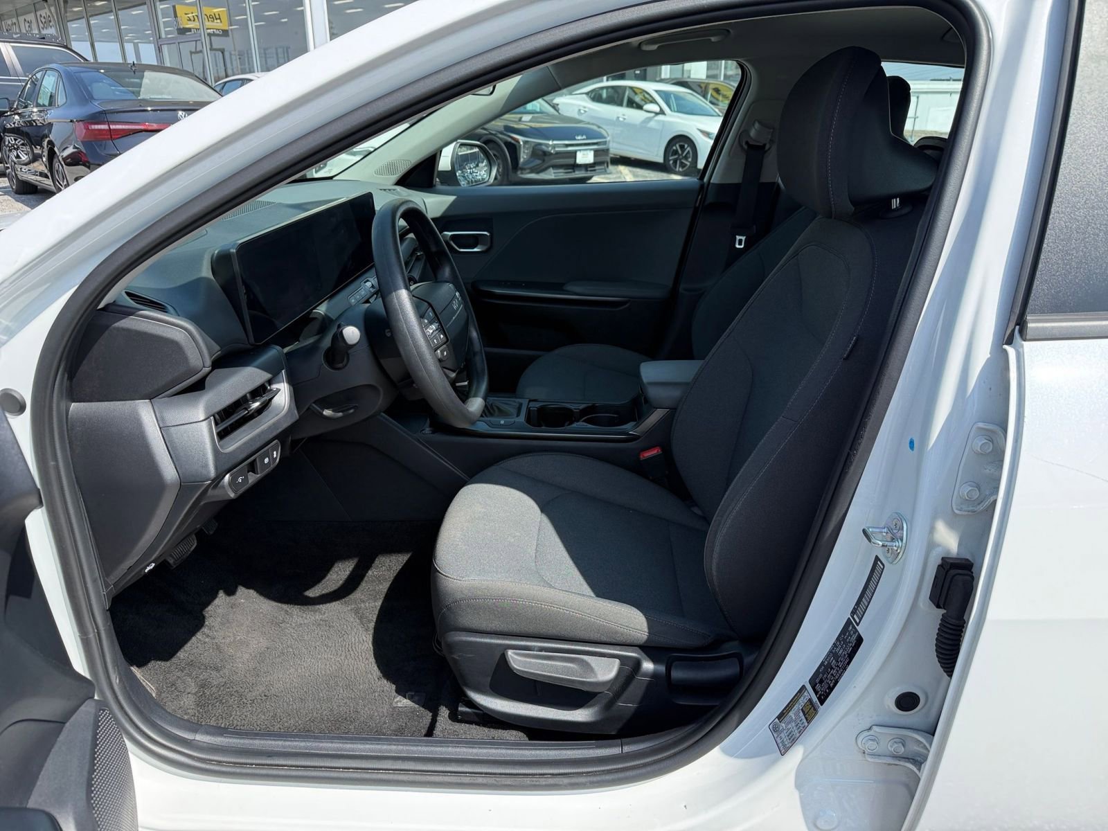 Thumbnail: 2025 Kia K4 - 27