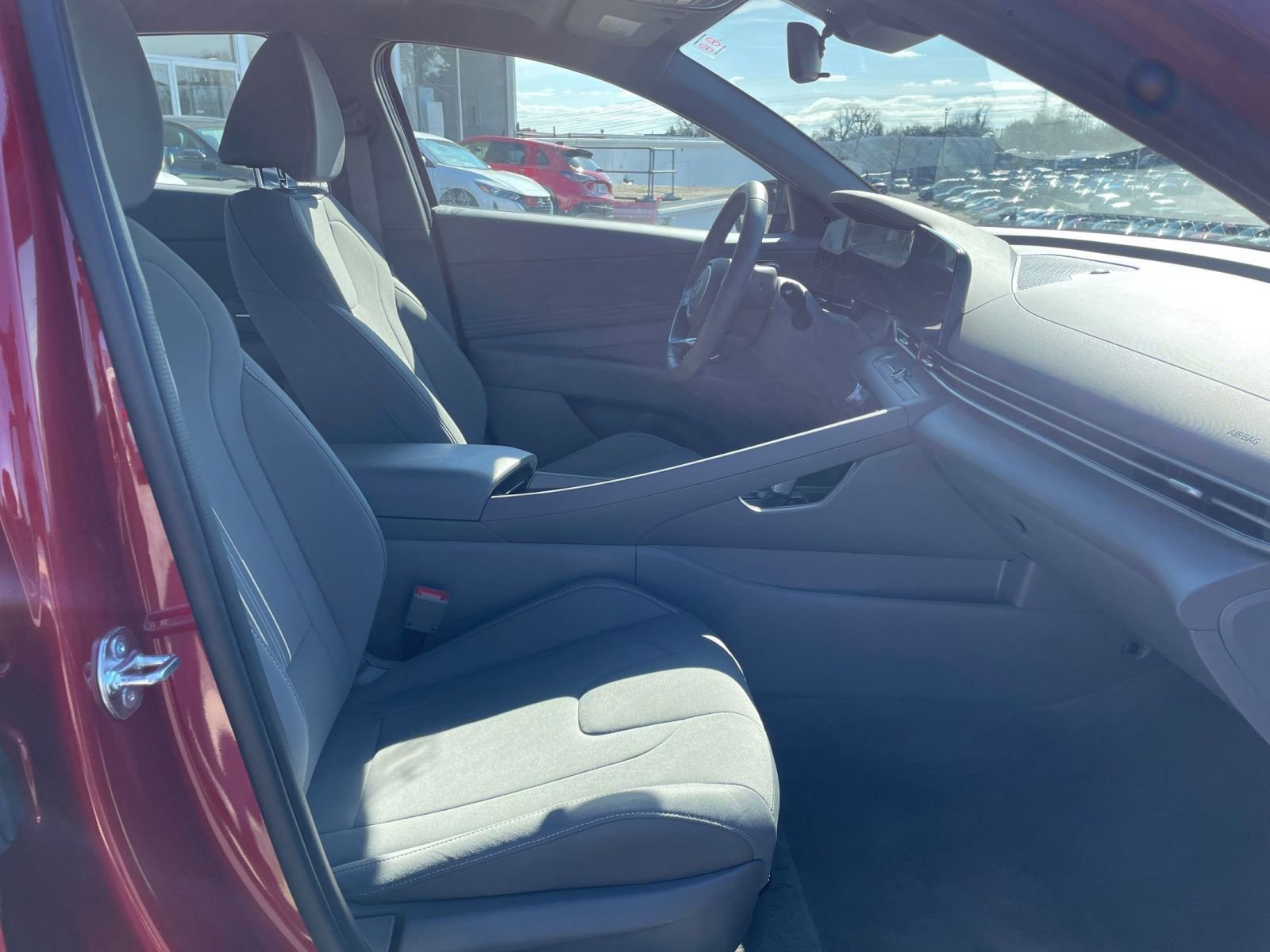 Thumbnail: 2025 Hyundai Elantra - 27