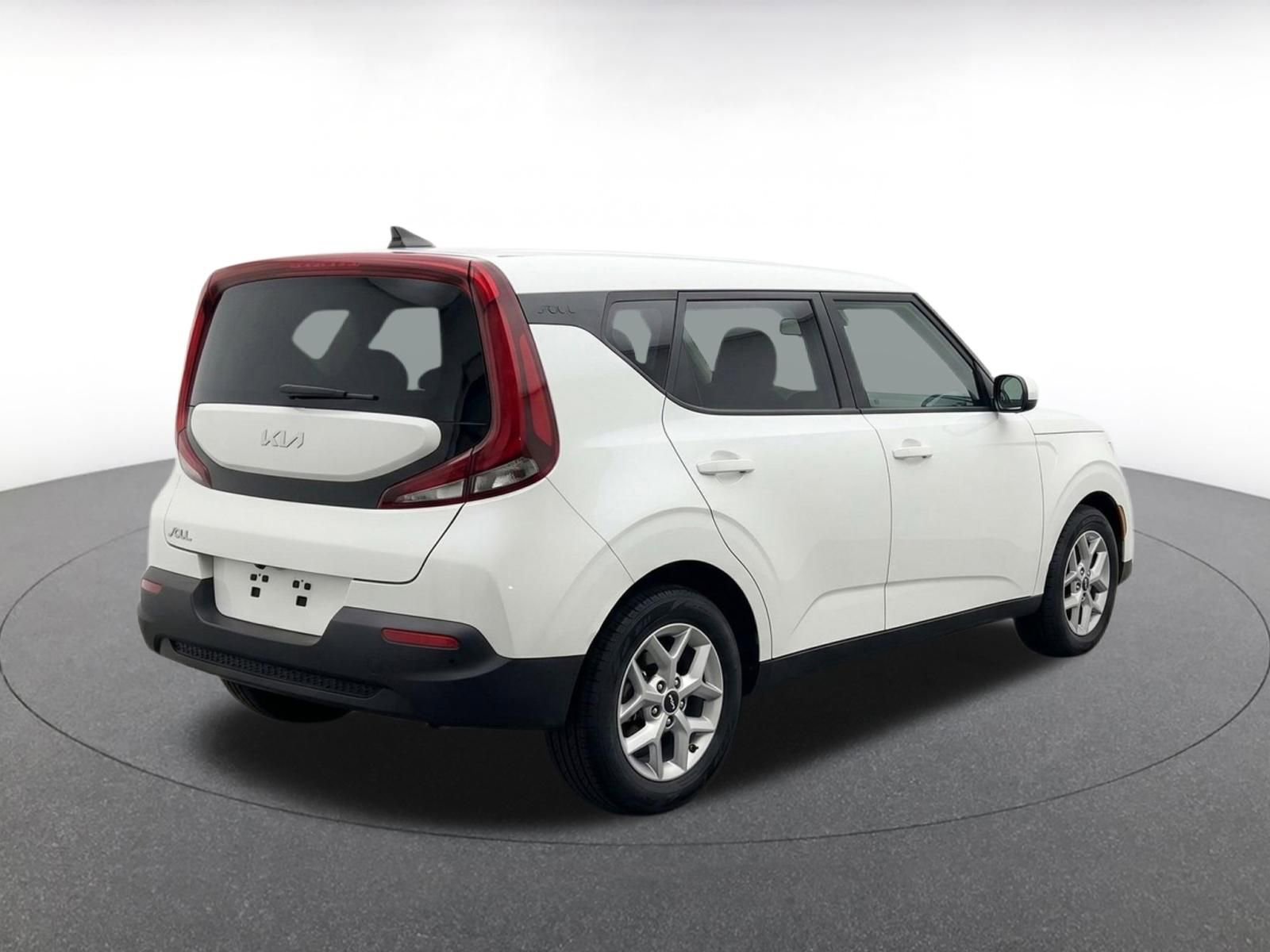 Thumbnail: 2025 Kia Soul - 9