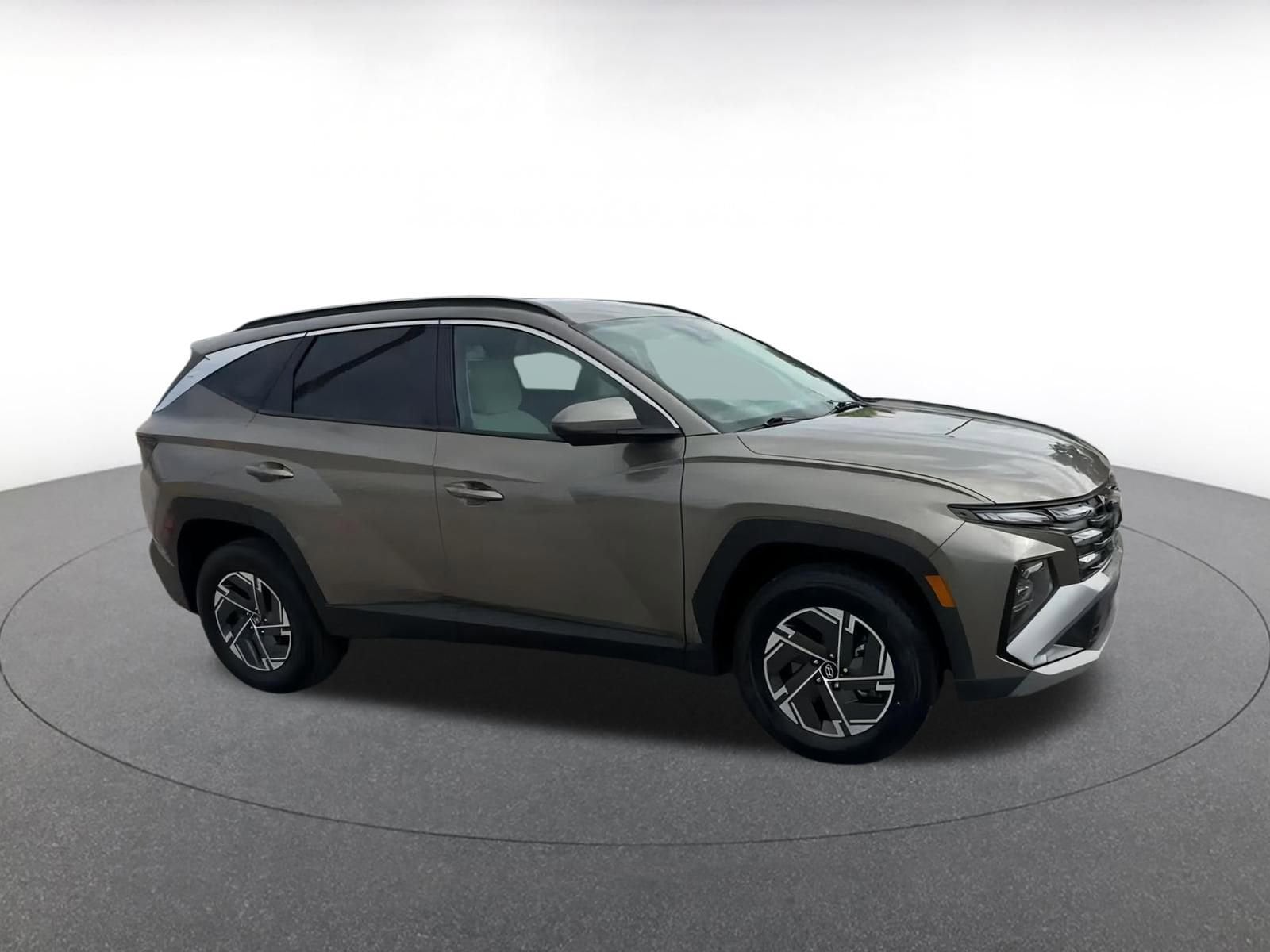 Thumbnail: 2025 Hyundai Tucson - 2