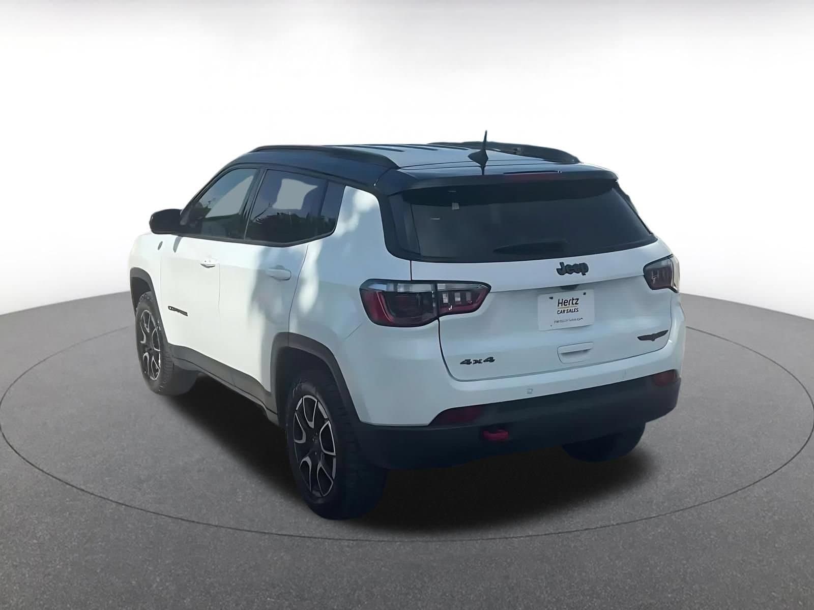 2025 Jeep Compass Trailhawk - Photo 11