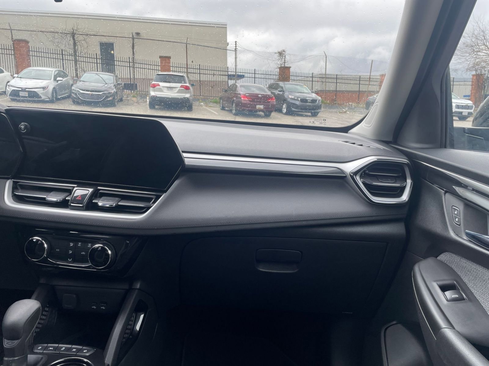 Thumbnail: 2025 Chevrolet TrailBlazer - 34