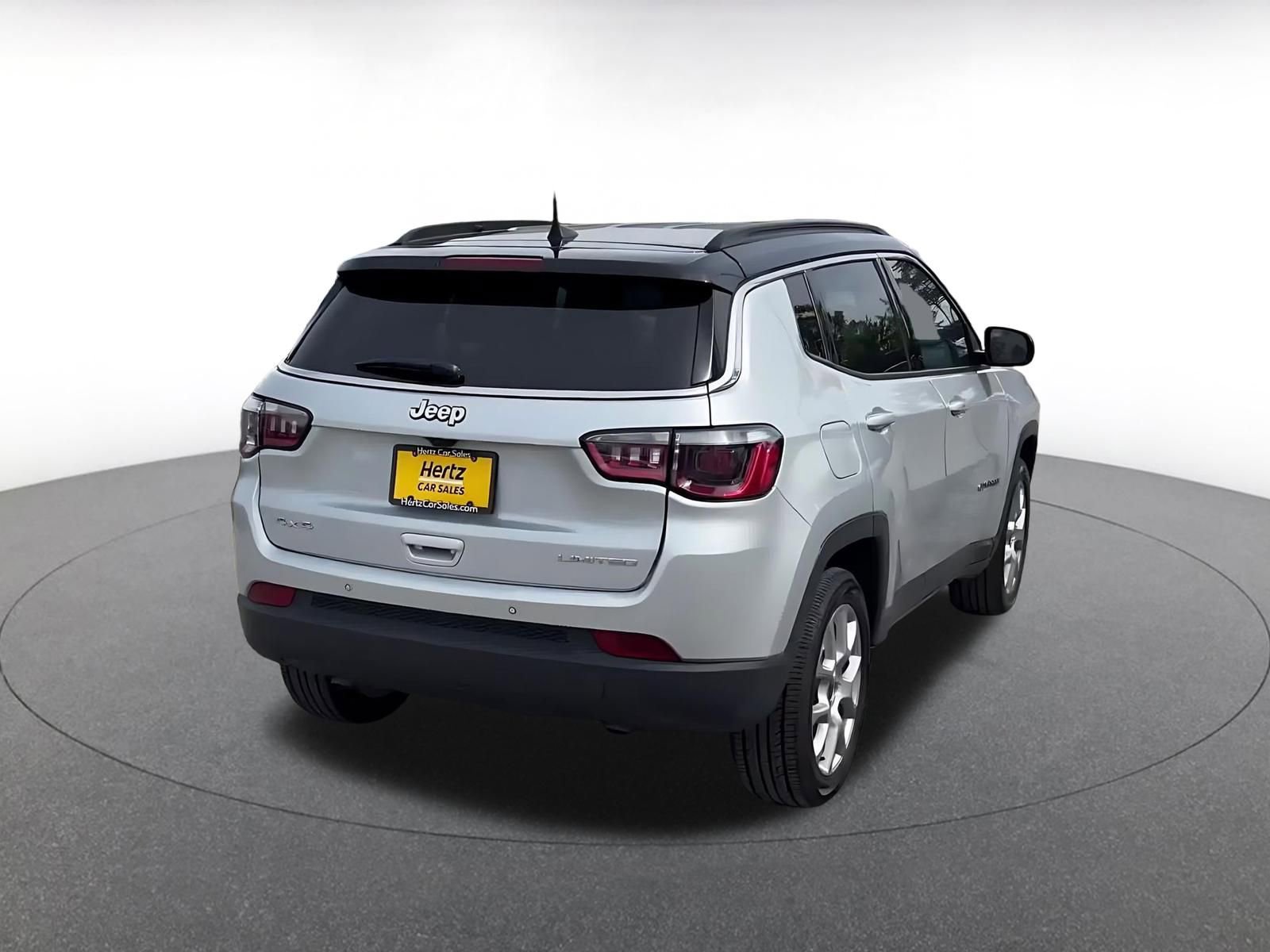 Thumbnail: 2025 Jeep Compass - 15