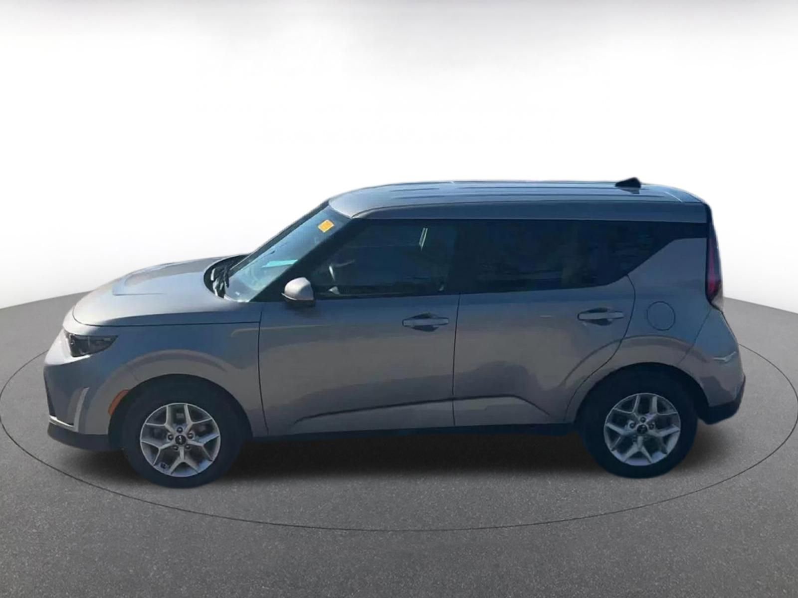 Thumbnail: 2025 Kia Soul - 9