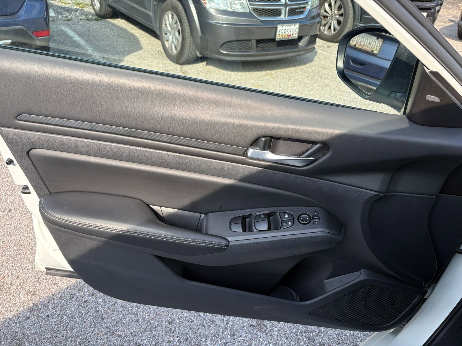 Thumbnail: 2025 Nissan Altima - 18