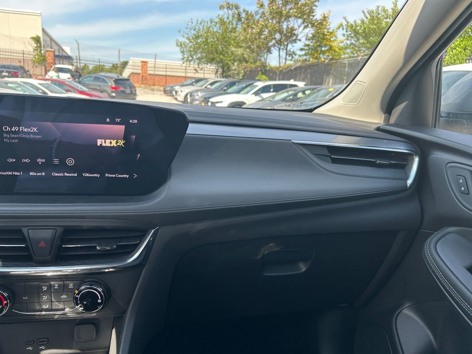 Thumbnail: 2025 Buick Encore GX - 30