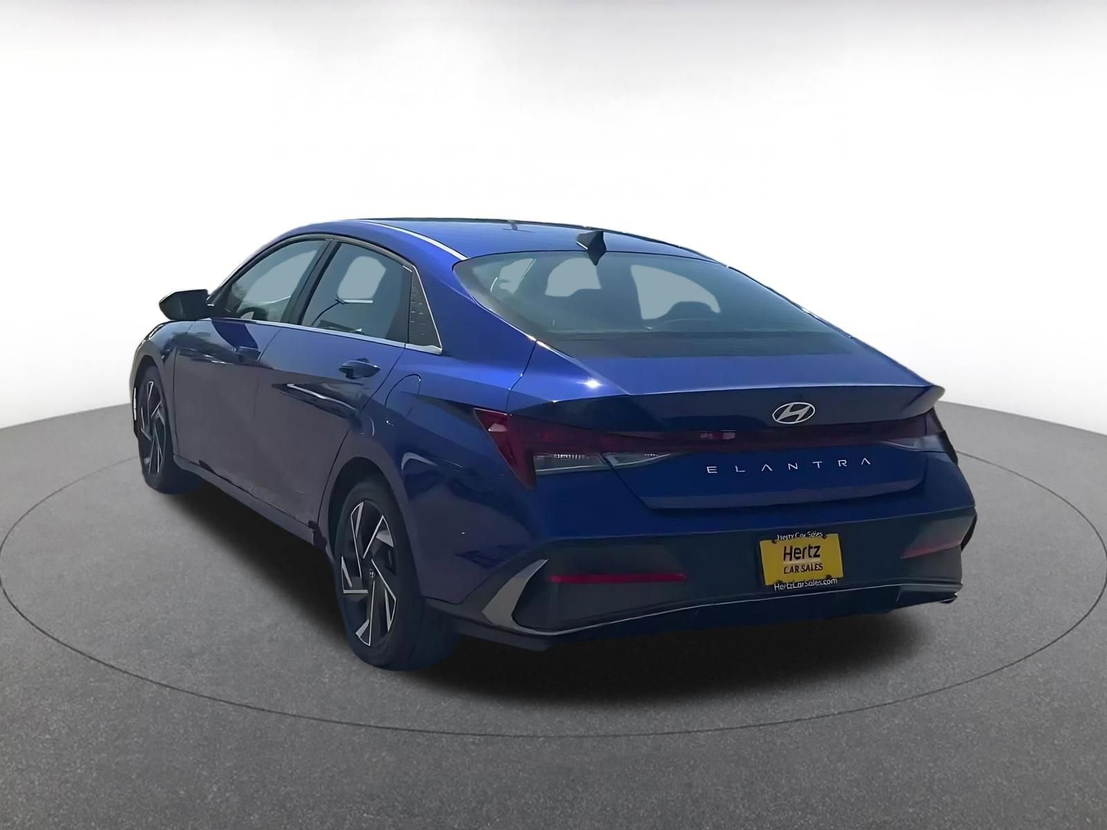 Thumbnail: 2025 Hyundai Elantra - 11