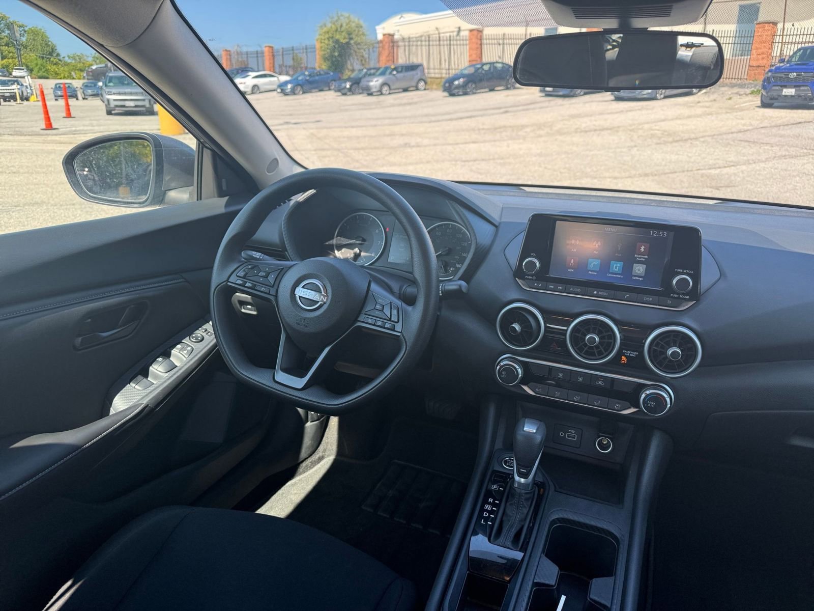 Thumbnail: 2024 Nissan Sentra - 32