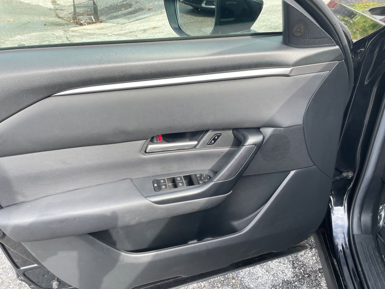 Thumbnail: 2025 Mazda CX-50 - 20