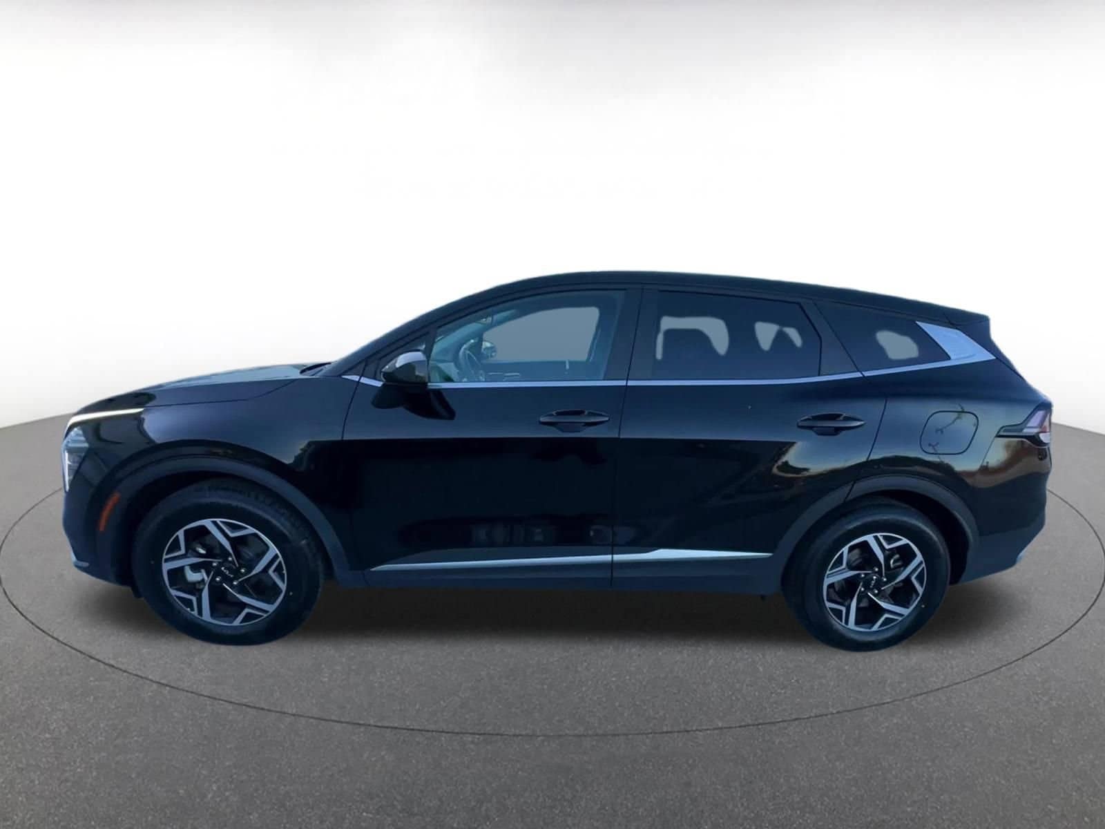 Thumbnail: 2024 Kia Sportage - 9