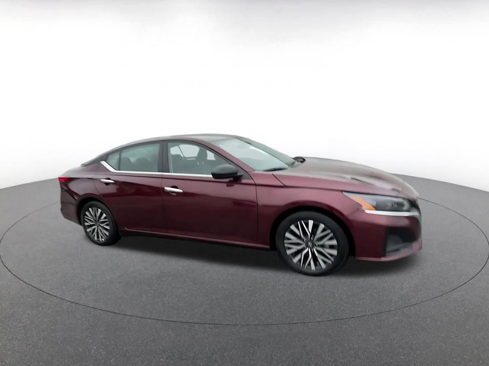 Thumbnail: 2025 Nissan Altima - 2