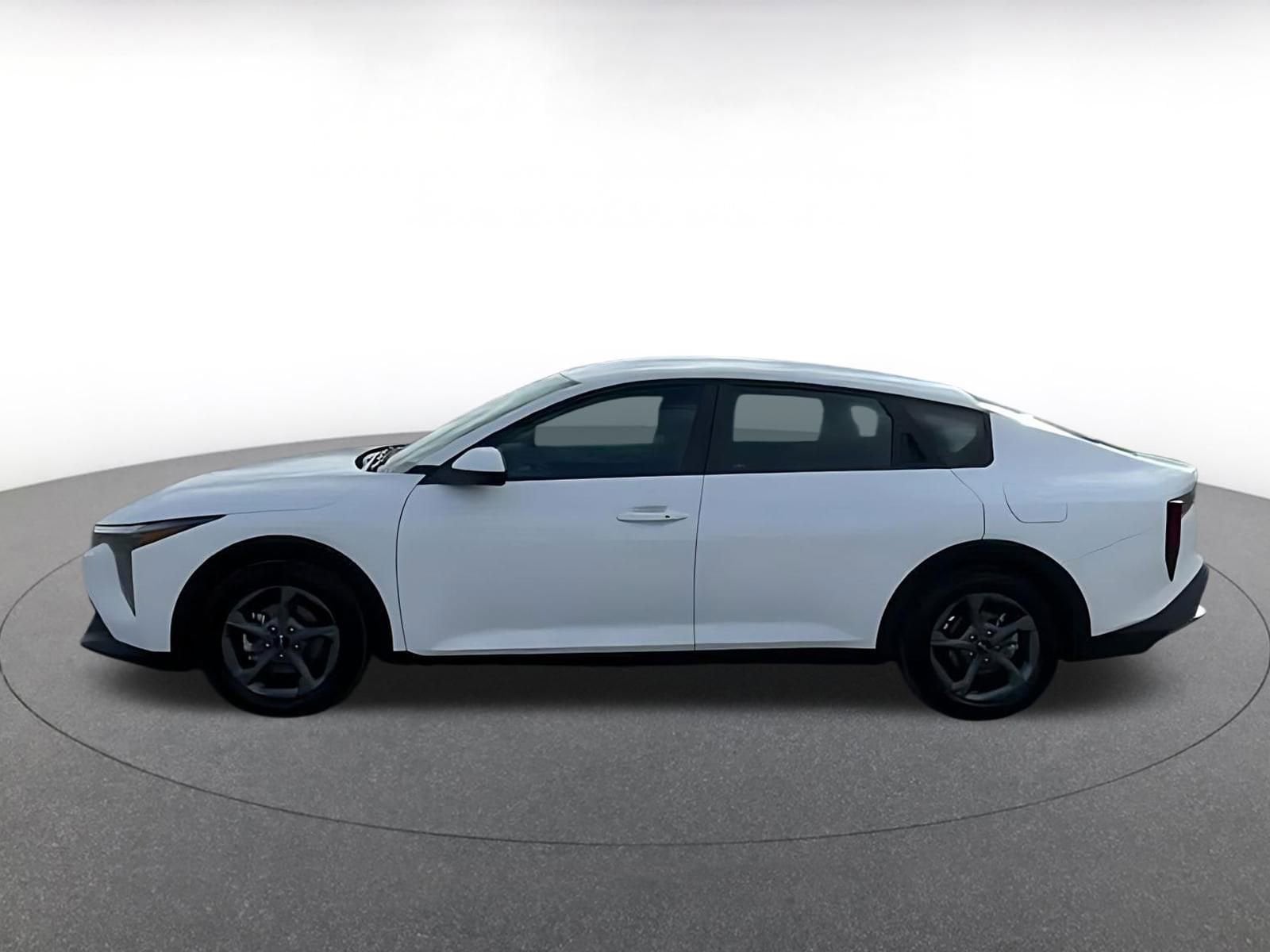 Thumbnail: 2025 Kia K4 - 9