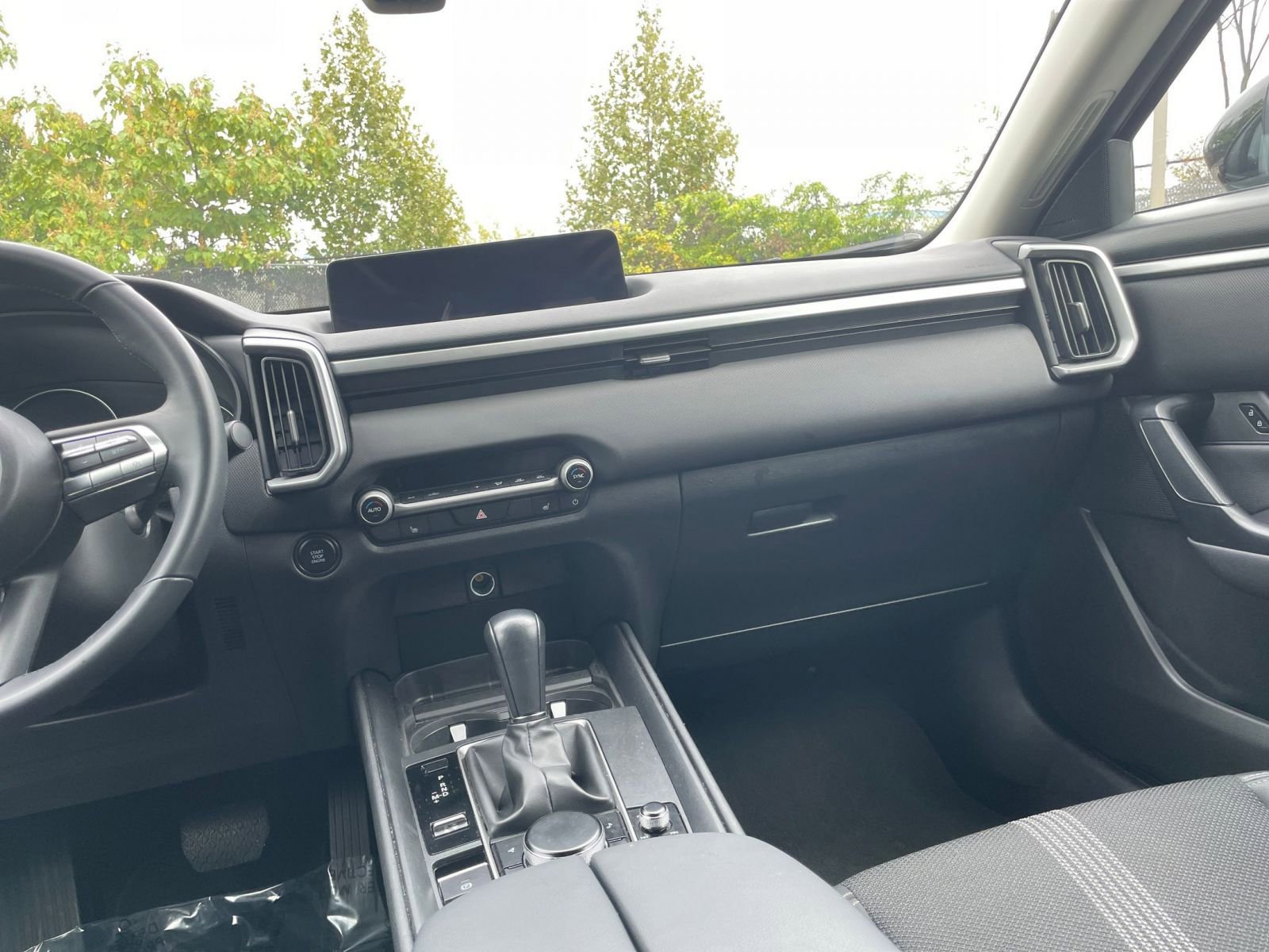 Thumbnail: 2025 Mazda CX-50 - 35