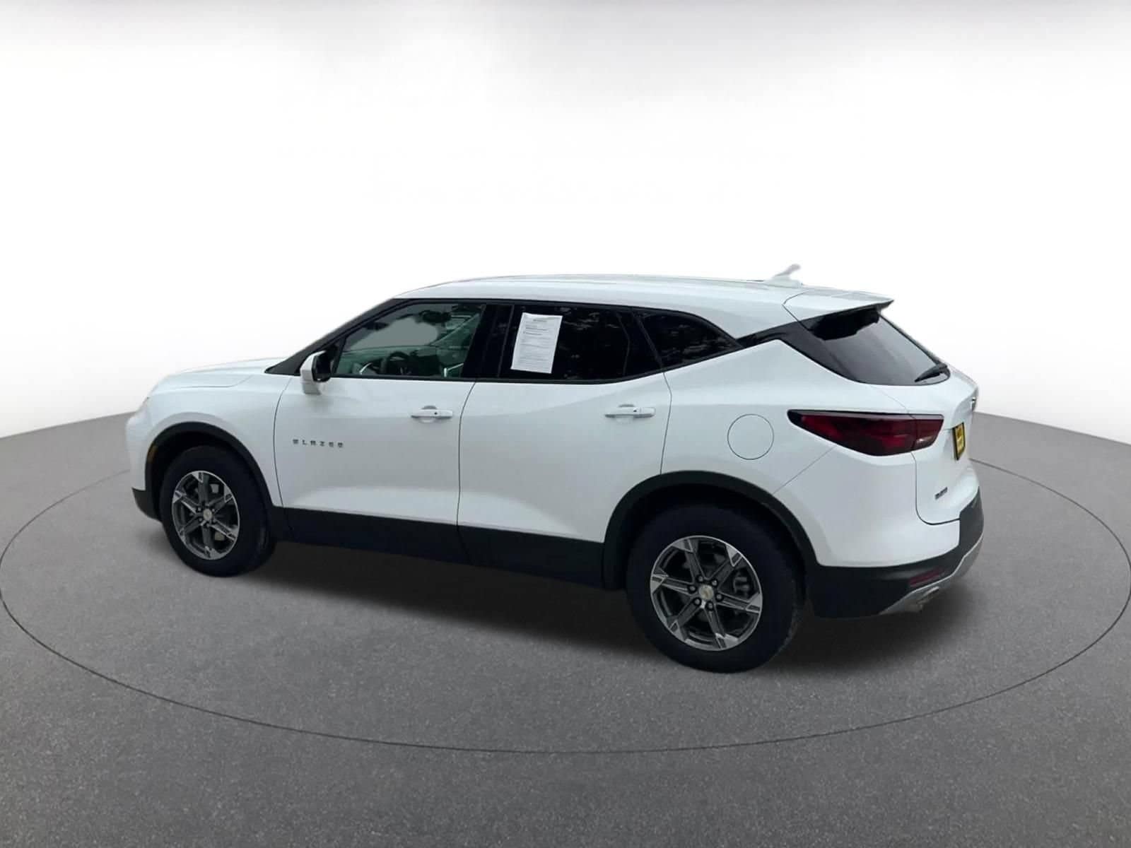 Thumbnail: 2025 Chevrolet Blazer - 10