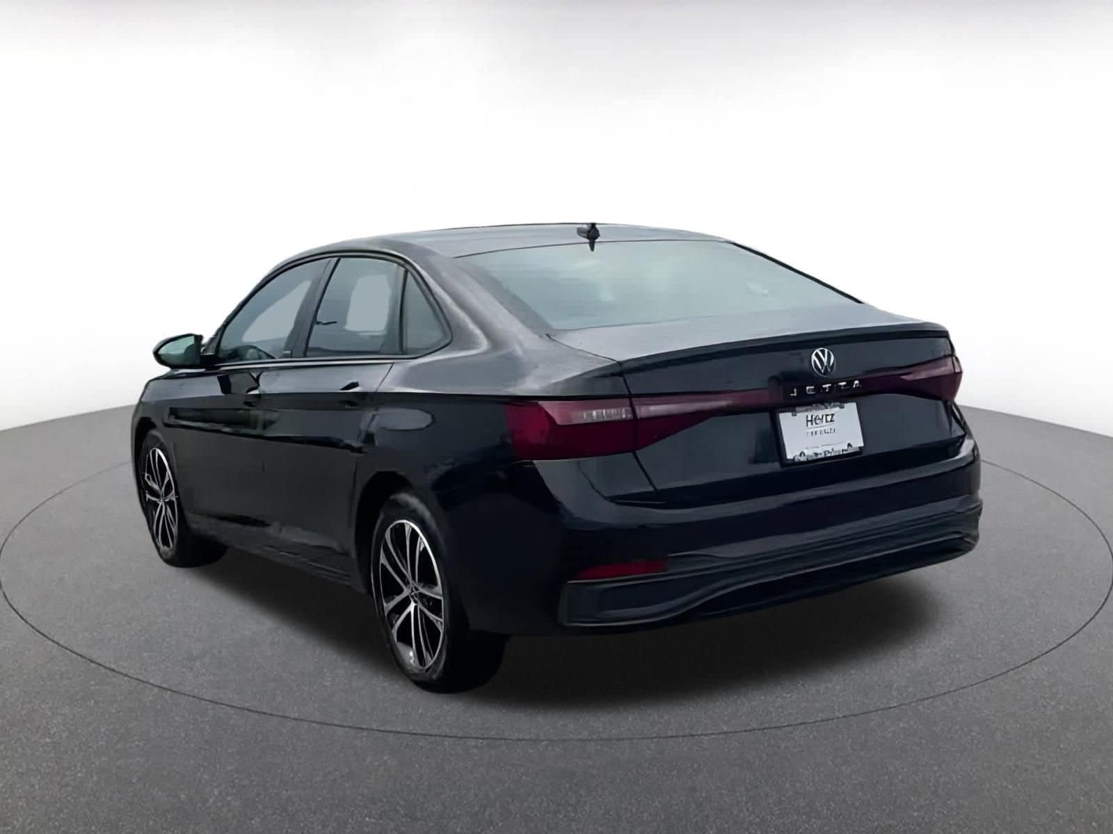 Thumbnail: 2025 Volkswagen Jetta - 11
