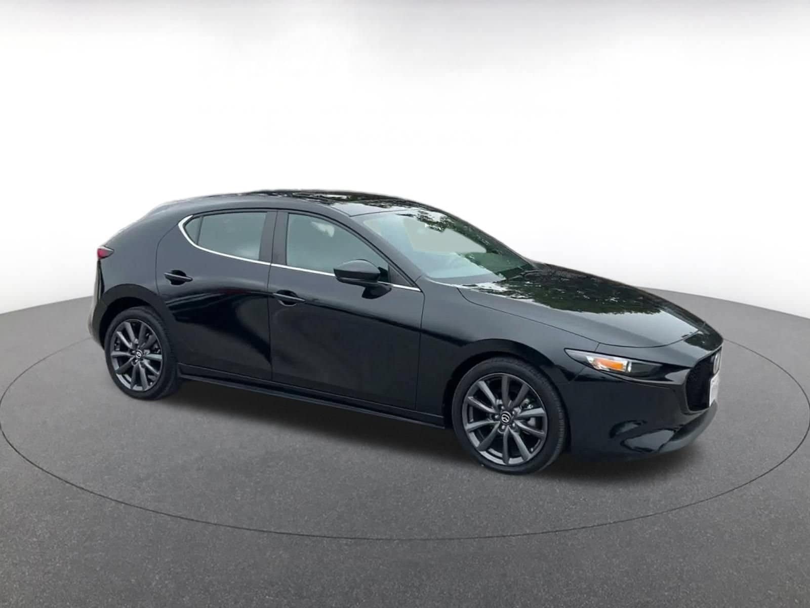 Thumbnail: 2024 Mazda Mazda3 - 2