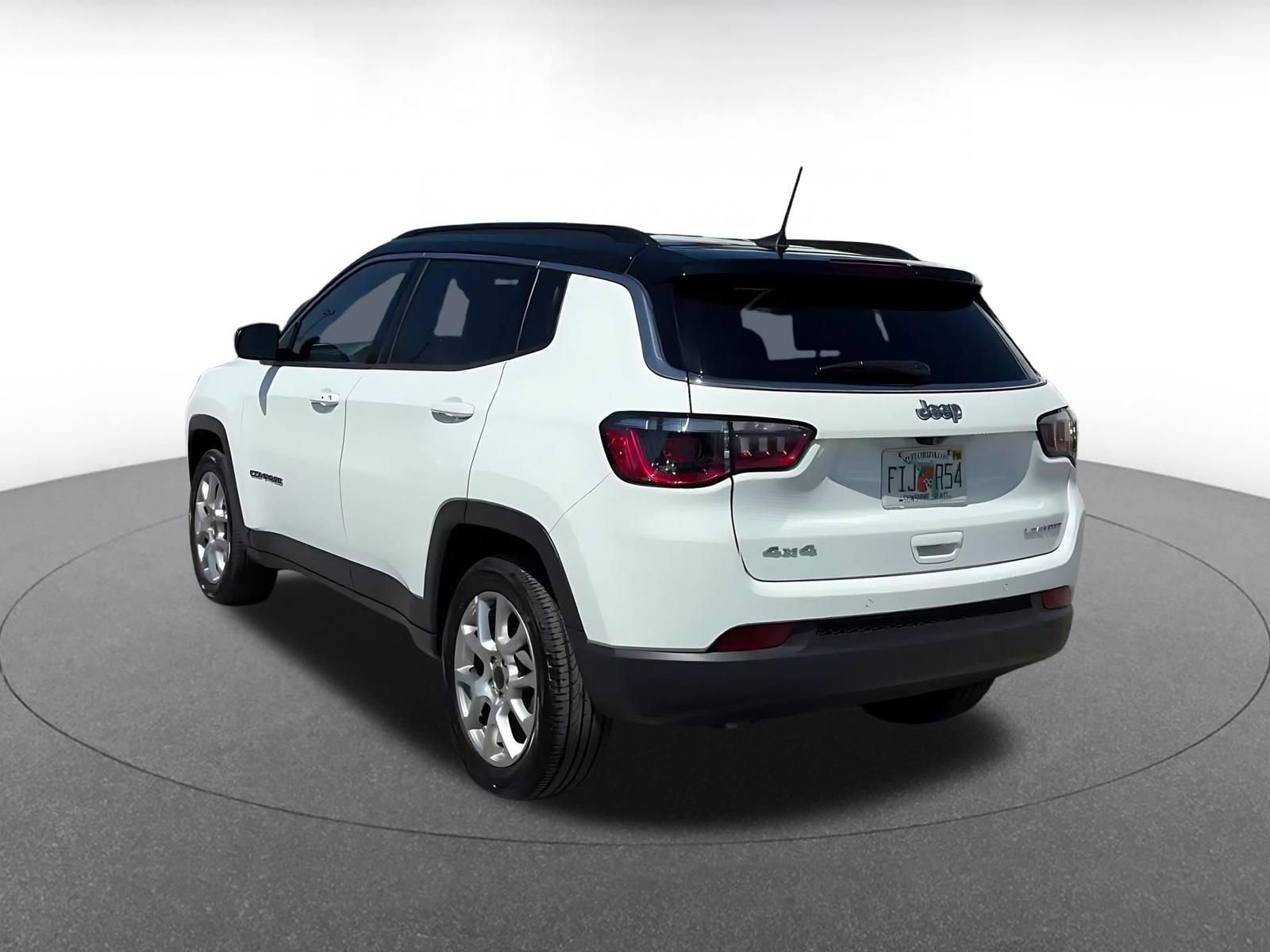 Thumbnail: 2025 Jeep Compass - 11