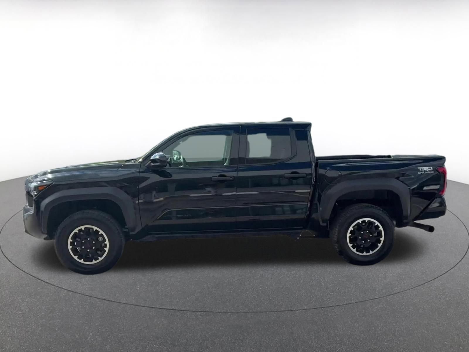 Thumbnail: 2025 Toyota Tacoma - 9