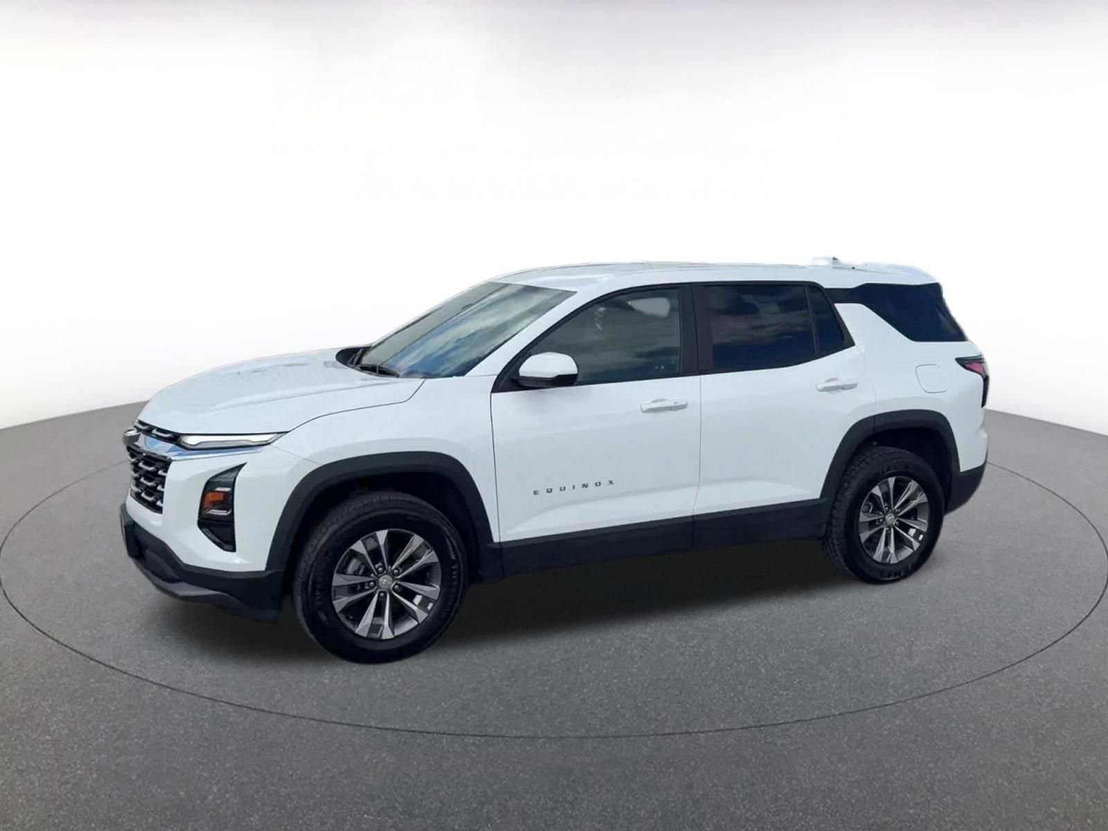 Thumbnail: 2025 Chevrolet Equinox - 8
