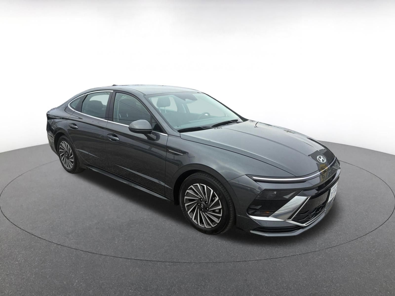 Thumbnail: 2025 Hyundai Sonata - 1