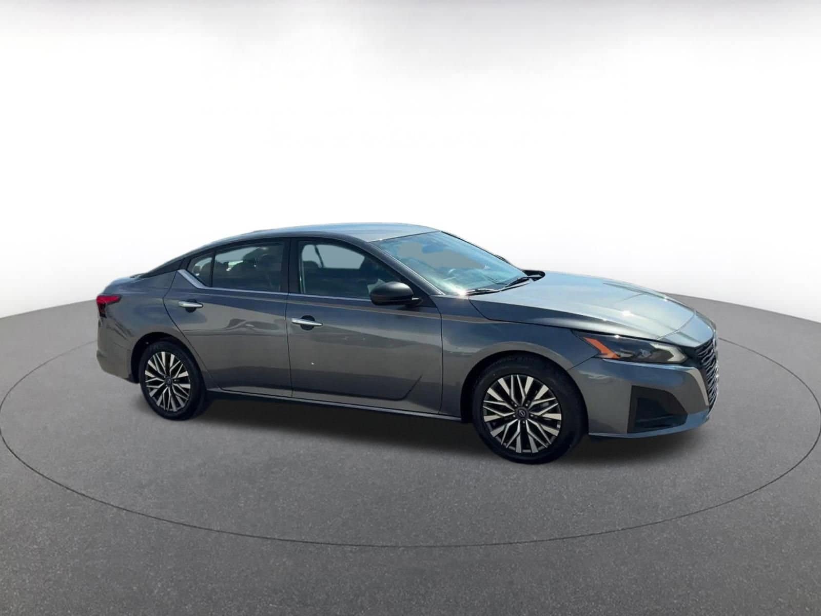Thumbnail: 2025 Nissan Altima - 2