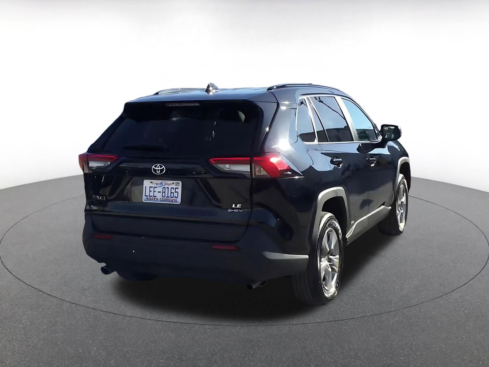 Thumbnail: 2025 Toyota RAV4 - 12