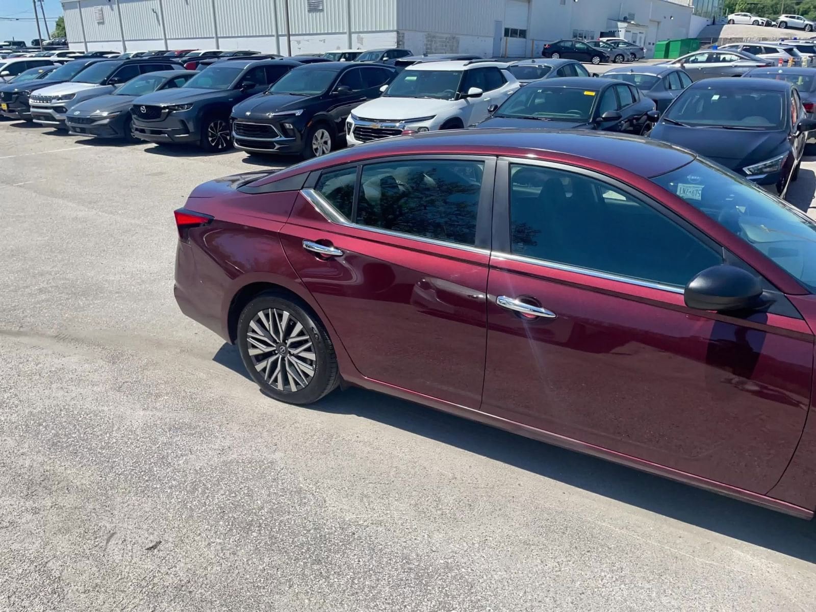 Thumbnail: 2025 Nissan Altima - 2