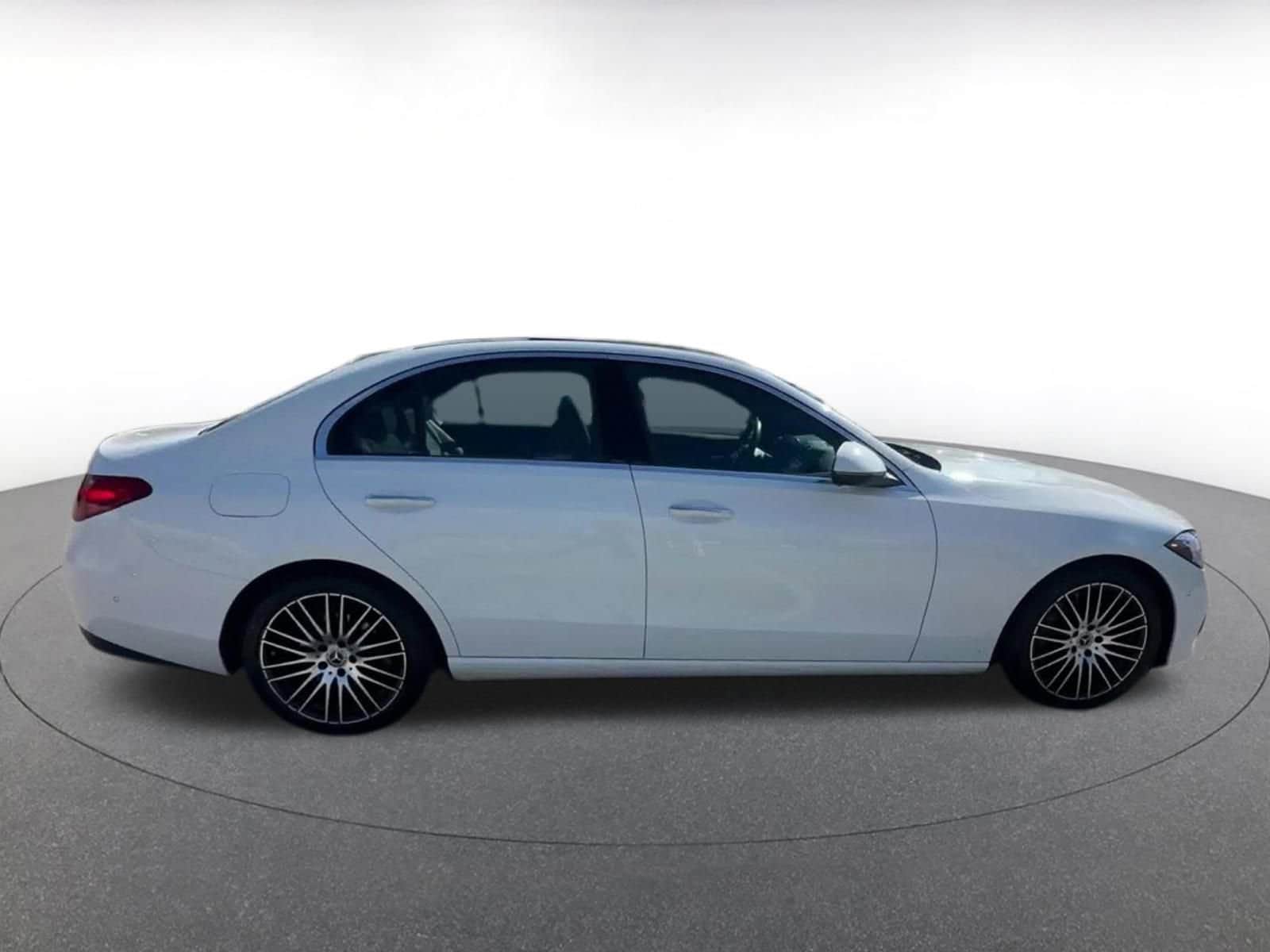 Thumbnail: 2024 Mercedes-Benz C-Class - 16