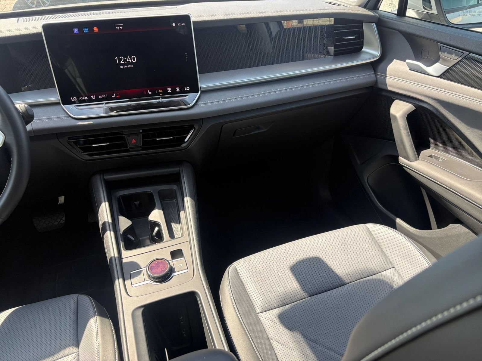Thumbnail: 2026 Volkswagen Tiguan - 30