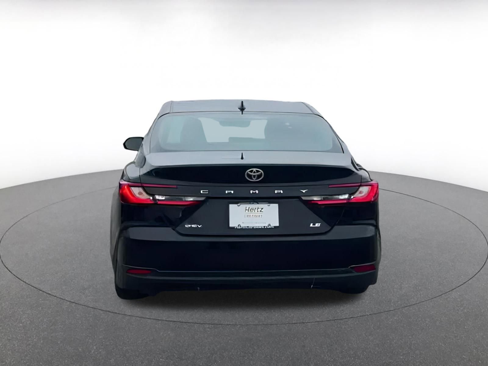 Thumbnail: 2025 Toyota Camry - 12