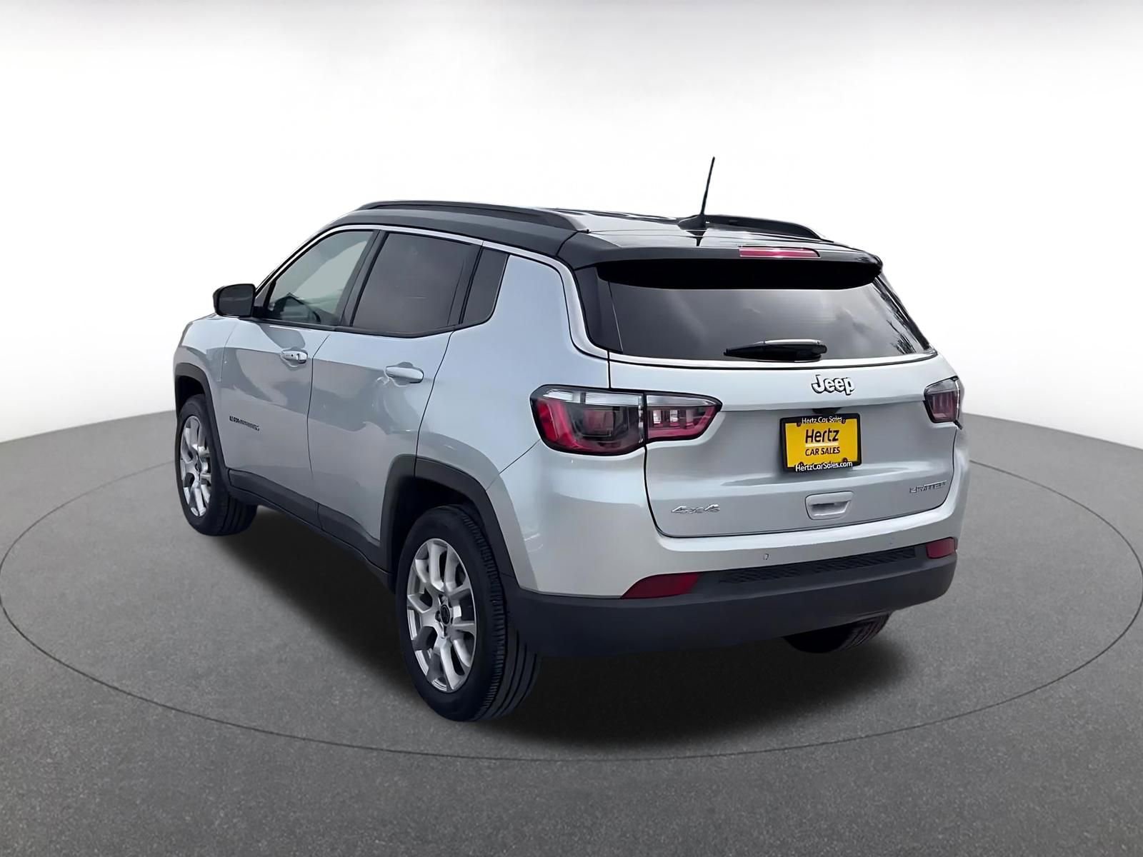 Thumbnail: 2025 Jeep Compass - 11