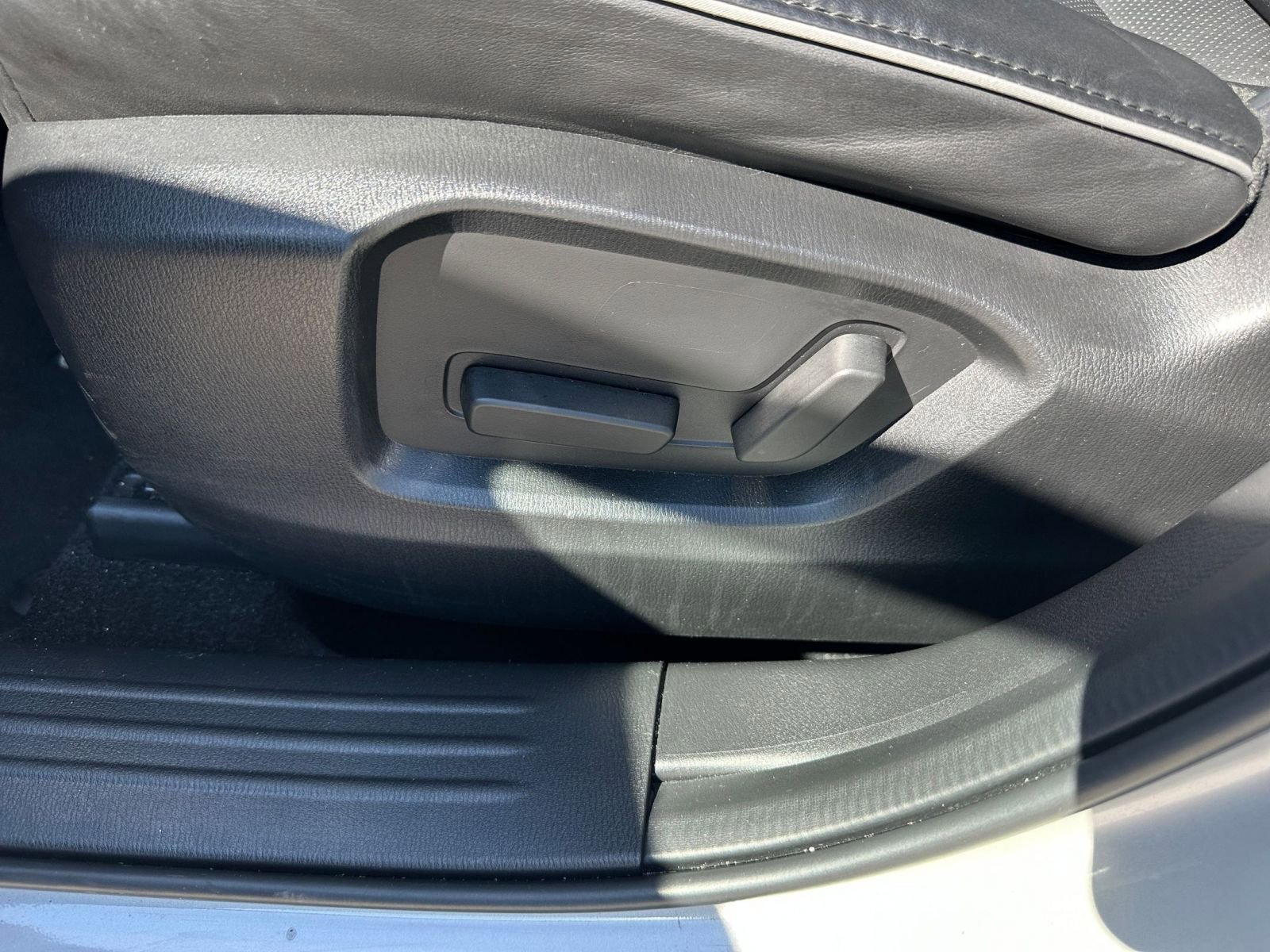 Thumbnail: 2025 Mazda CX-5 - 23